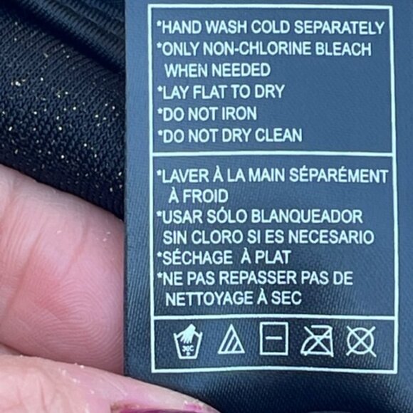 Steve Madden NWT Women's Metallic Knit Gold Long Sleeve Bodysuit Size Large - Picture 12 of 14